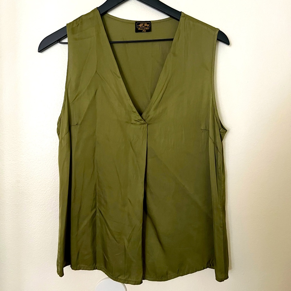 Viscose green top, made in Italy size small